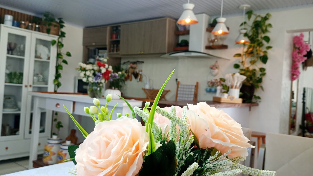 Tour pela minha cozinha cottage em um dia de primavera 🌷 vida lenta e aconchegante 