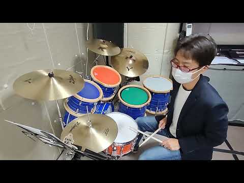 伊勢崎市　ドラム教室　smells like teen spirit ｃ最後とdメロ