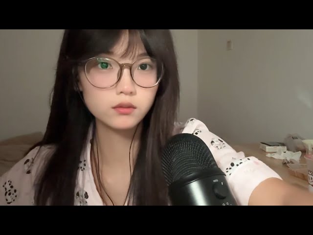 ASMR Close Mouth Sounds Visuals 😘