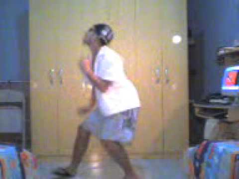 Desde novinho já dançava funk....