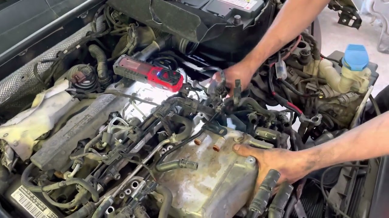 1.6 TDİ SU EKSİLTİYOR ( Bakın neler nereler sökülüyor )