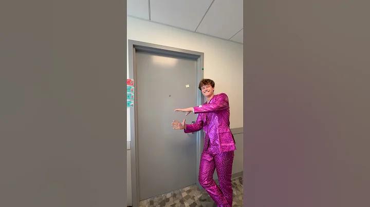 Pillow fight!! #college #prank #dorm