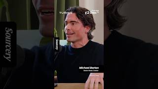 If revenue keeps growing while hiring stays flat, the market likes it. More profit, faster EPS