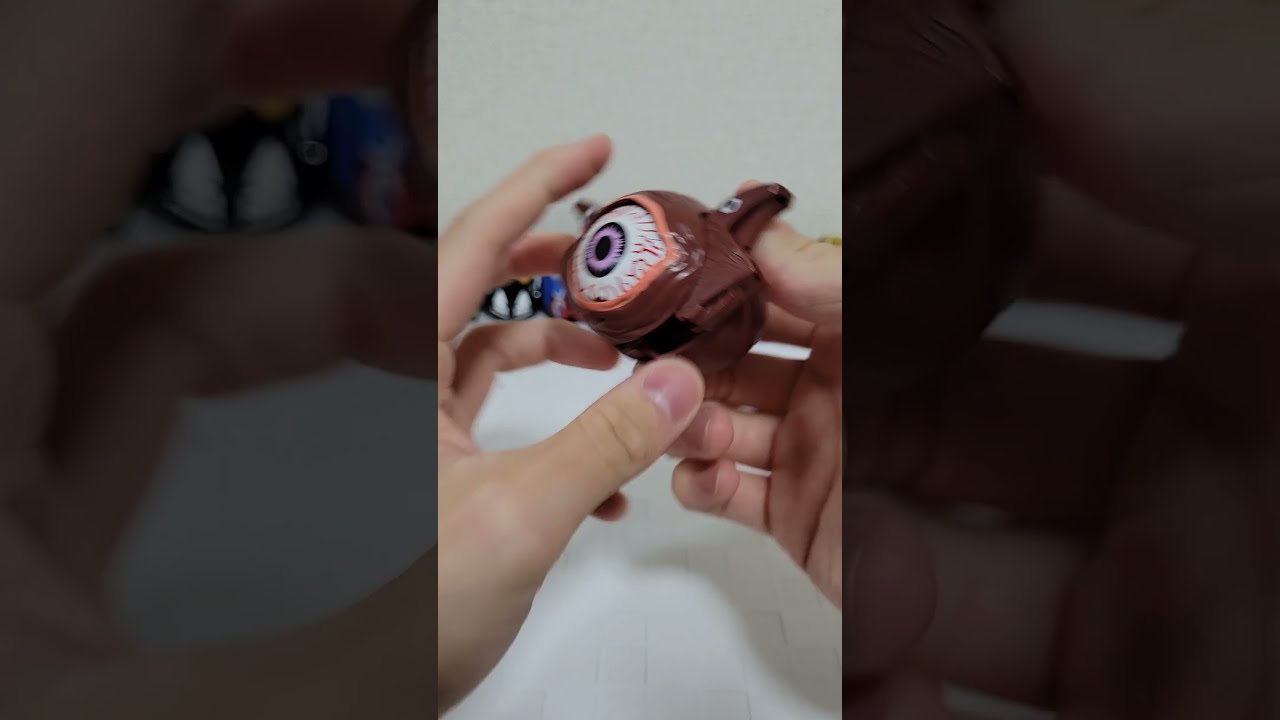 卵がガンQに変形するウルトラエッグがすごすぎwww - YouTube