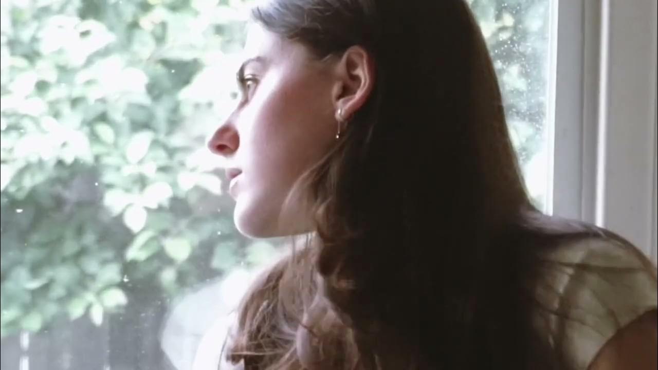 Avery Lynch - If I'm Being Honest (Official Visualizer) Avery Lynch - If I'm Being Honest (Official Visualizer)