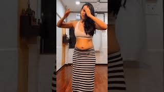 Nauli, belly rolls &amp; flutters on my fav track !  #bellyrolls  #straightfromthebelly #bellydance