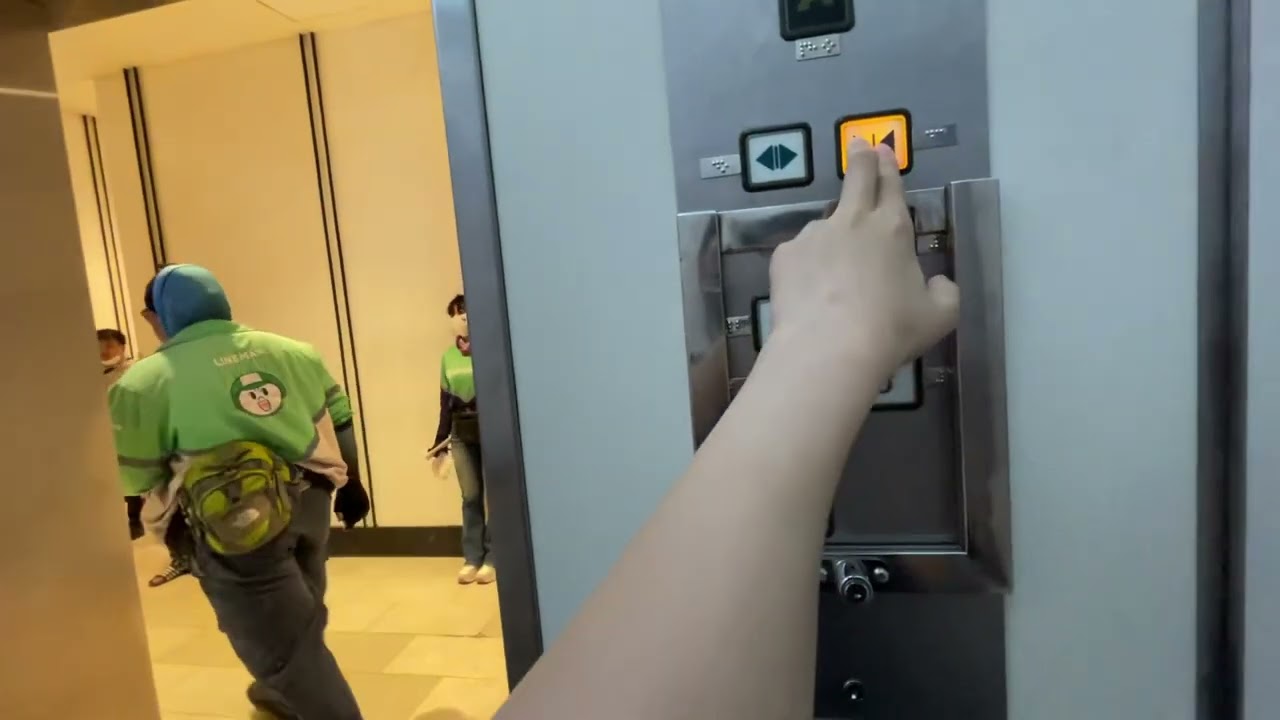 Crowded Hitachi Elevators at MAYA Mall