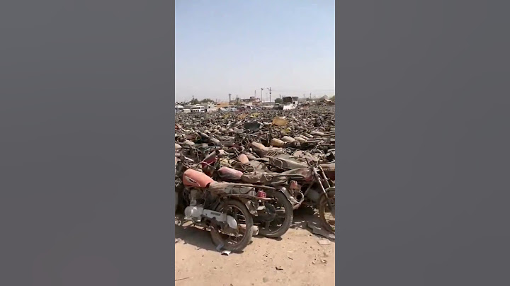 الحكومة ماخذين دراجته النارية وضايعه منه بهاي الدراجات النارية 😂شوفو للاخير شسوه
