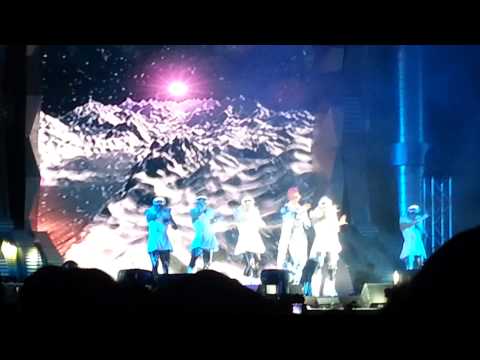 罗志祥 舞极限 世界巡回演唱会 新加坡2013 - 演唱会开始 & 有我在