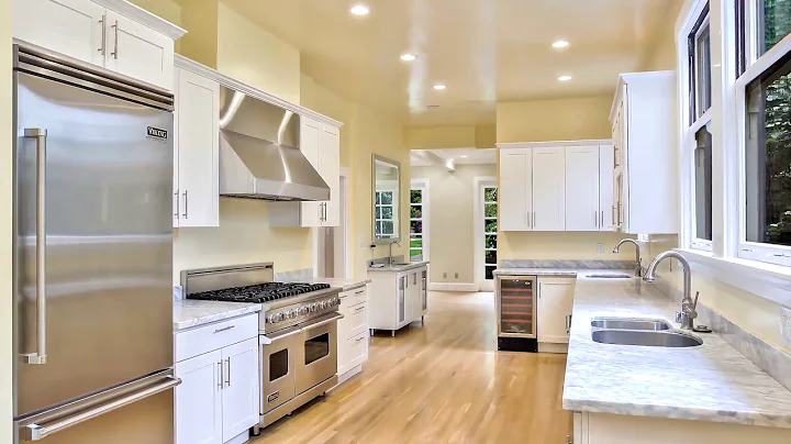 Beautiful Home on Prominent Block in Prime Pacific...