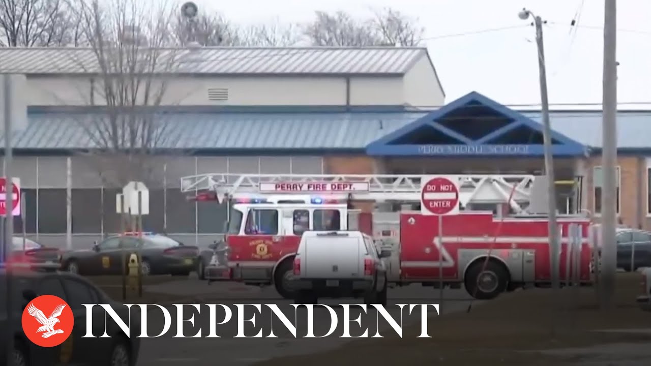Watch again: Law enforcement responds to Iowa school shooting - YouTube