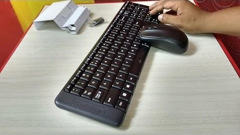 Unboxing Logitech MK220 Wireless Keyboard and Mouse Review & Hands On