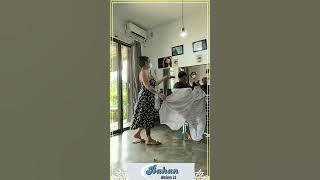 Pagi pagi sudah dapat pelanggan potong rambut ❗gak pakai plat #tante #cantik #daster #gemoy