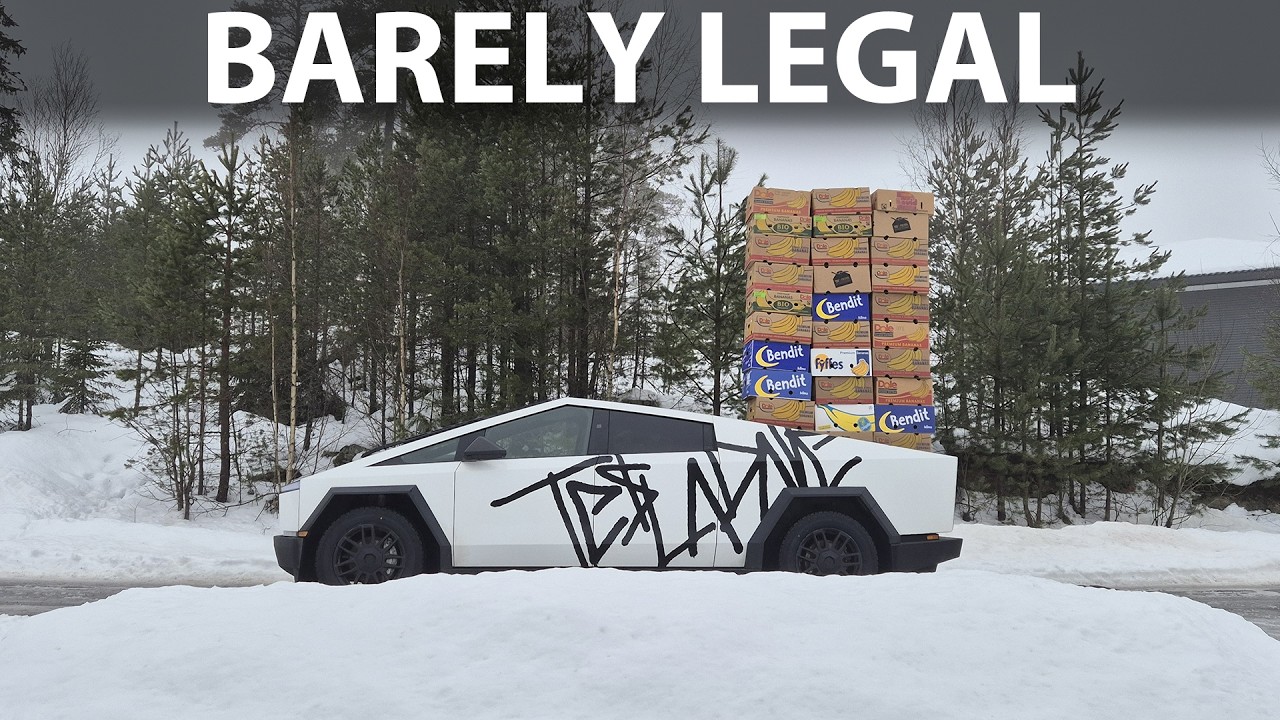 Tesla Cybertruck banana box test