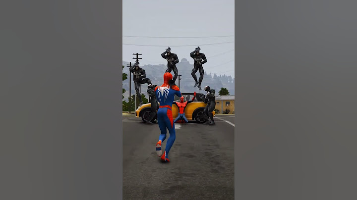 Spiderman saving mom from Venom - GTA V coffin dance song cover #coffindance #gta5 #shorts
