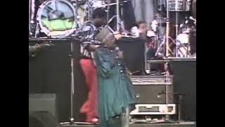 Miriam Makeba and Hugh Masekela - Soweto Blues (Live 1988)