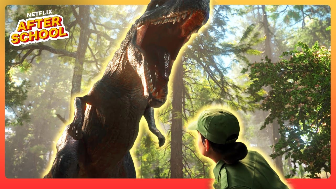 Darius' Surprise Standoff with an Allosaurus 😱 Jurassic World