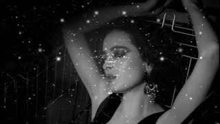 Download lagu Torii Wolf - No One Knows but Me