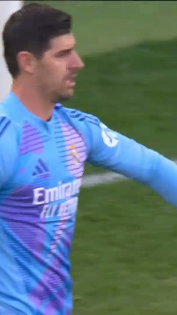 COURTOIS is built different ??
