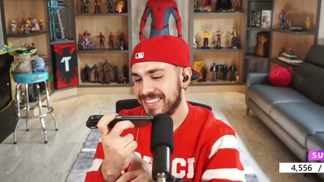 JUANSGUARNIZO le hace llamada a CHARLITOS, NATALIA y FELICITA a la PARCE por su cumpleaños 🤩