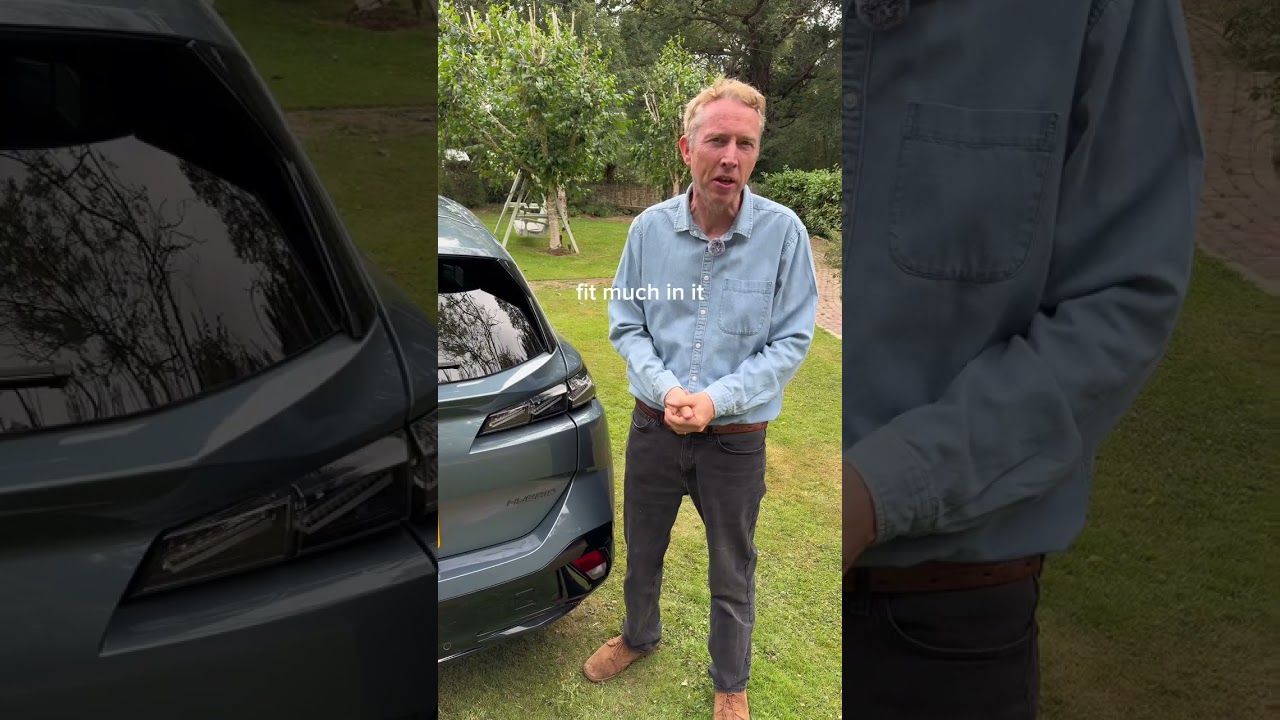 Is this the BEST Family Hatch? #peugeot #peugeot308 #cartok #carreview #car