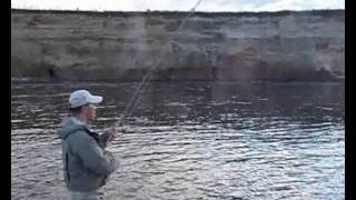 Catching Spey Salmon with Ian Gordon 2011.wmv