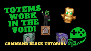 Totem of Undying Works In The Void - Command Block # Minecraft #BedrockEdition