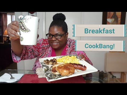 Scrambled Cheese Eggs, Turkey Sausage & Onion Bun