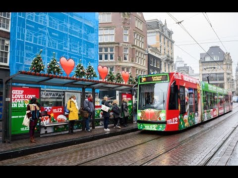 The Love Tram by Tele 2 | JCDecaux the Netherlands