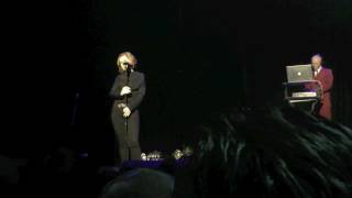 Video thumbnail of "Yazoo - Ode To Boy (Live at The Roundhouse)"