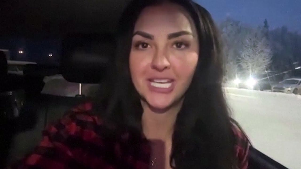 Thanksgiving turkeys airdropped to remote Alaska homes