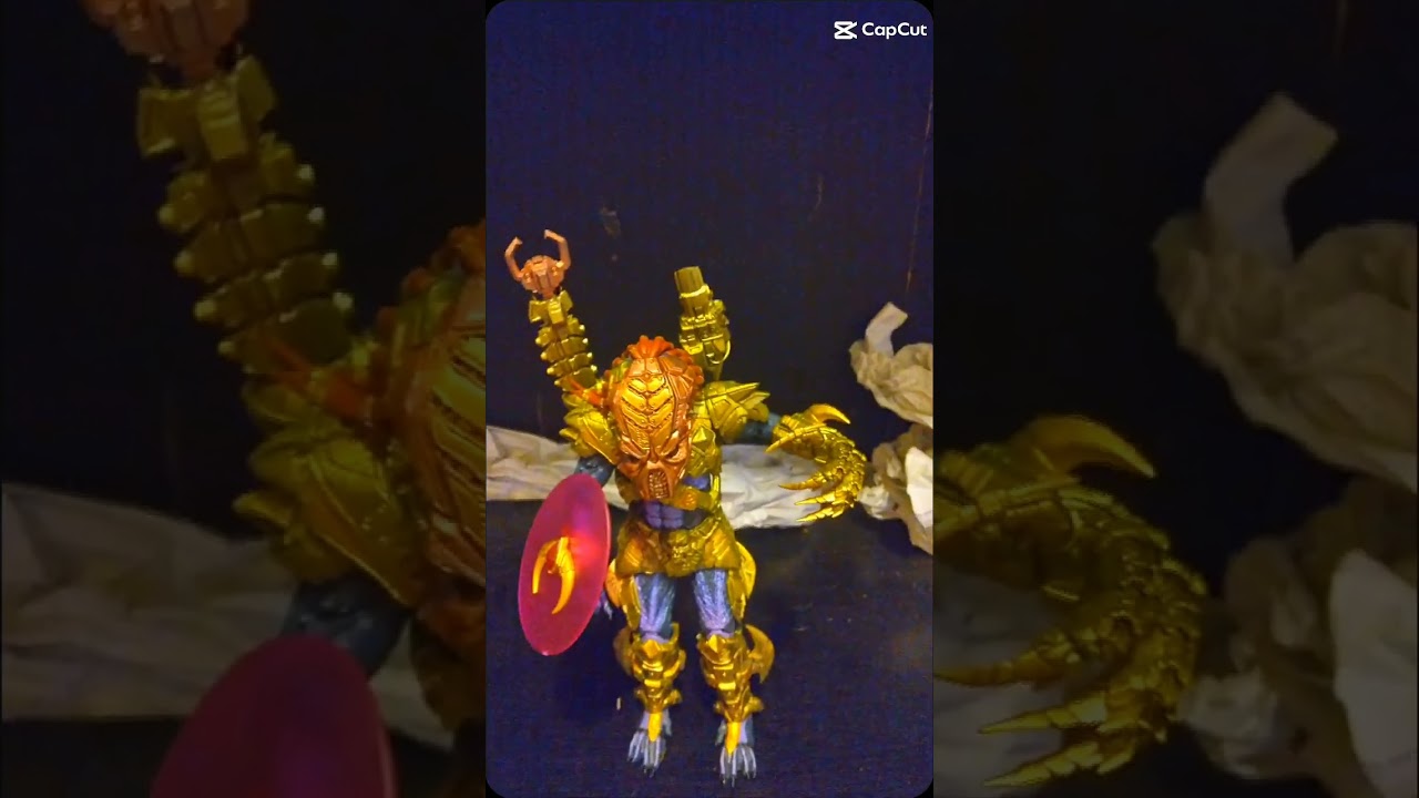 lasershot predator vs guardian predator figure battle