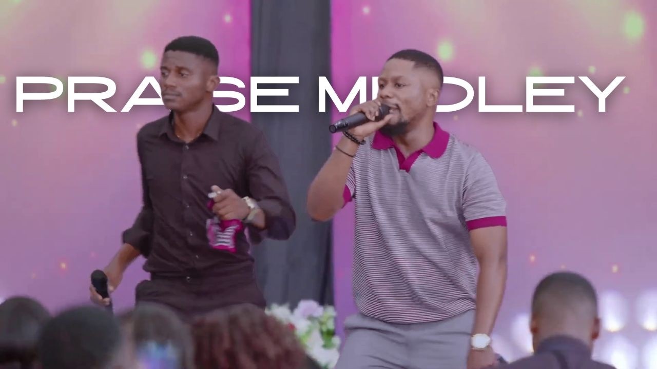 Enjoy This Praise Medley - Amejibu Maombi, Wazee 24, Naruka Kama Tai, Sitanyamaza Kimya