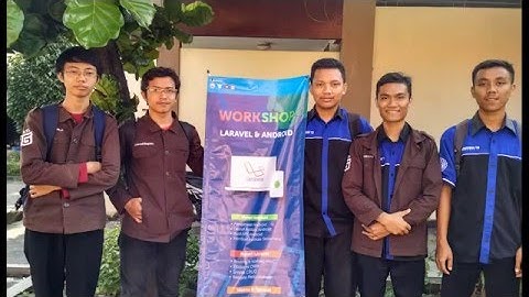 Workshop Laravel & Android di SMK N 2 Depok Sleman Yogyakarta