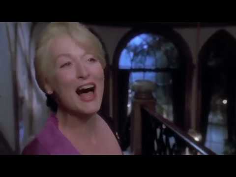 Meryl Streep falling down the stairs for 1hr - Death Becomes Her