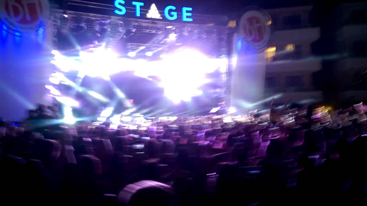 Steve angello at stage, magaluf rocks. July 2015 - YouTube