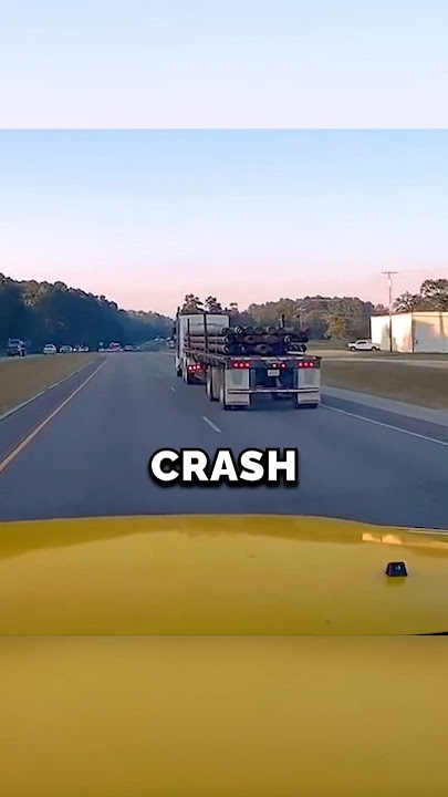 Sopir Truk Saksikan Kecelakaan yang Tak Terelakkan! 😨