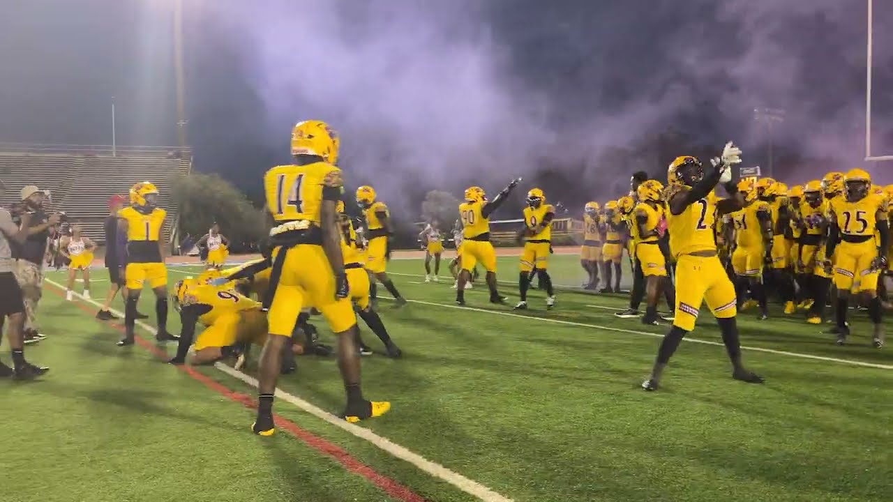 Edna Karr Cougars perform 