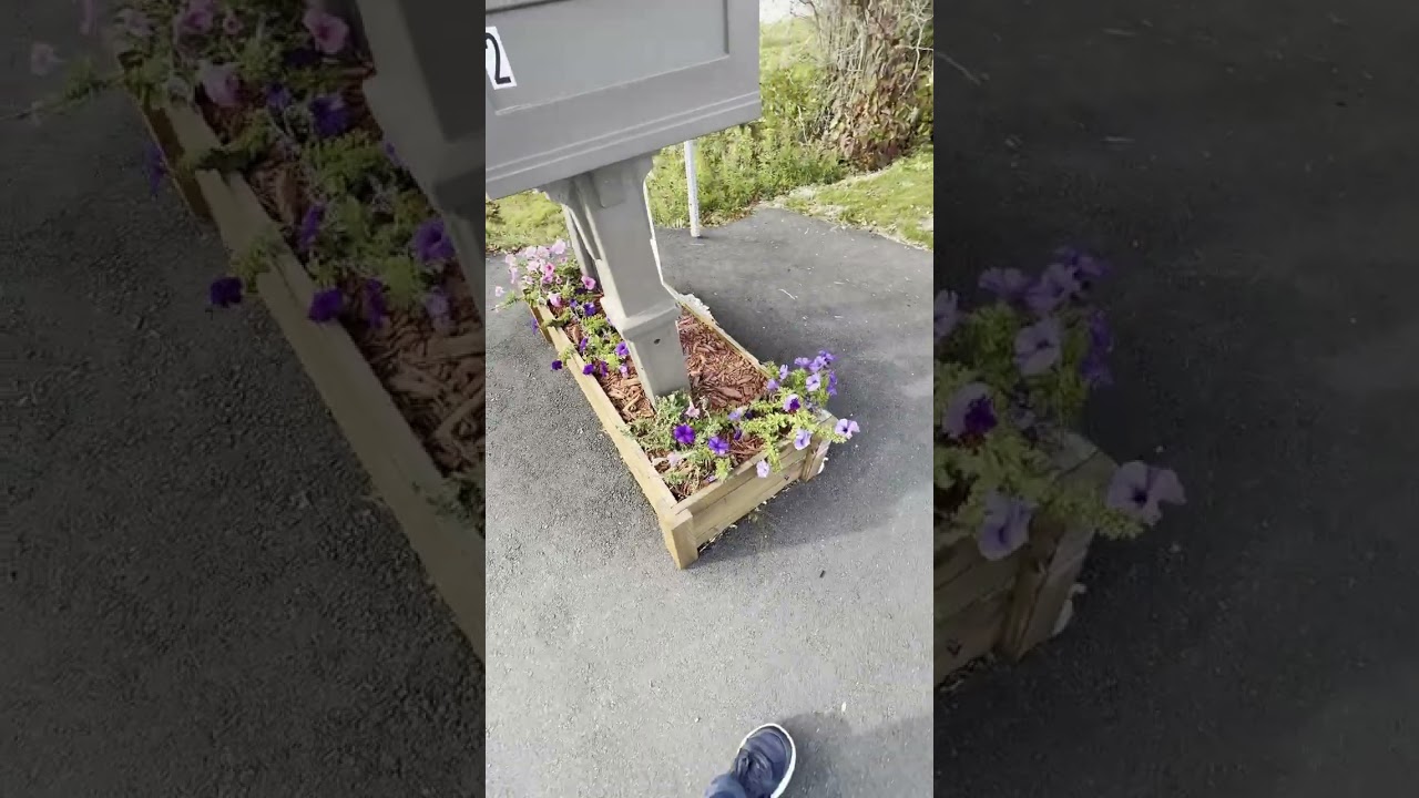 Building Around the Worst Mailbox Problem 