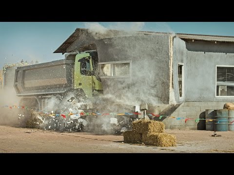 Volvo Trucks - Look Who’s Driving feat. 4-year-old Sophie (Live Test)