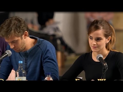 First Look At Emma Watson & Dan Stevens As Beauty & The Beast First Look At Emma Watson & Dan Stevens As Beauty & The Beast