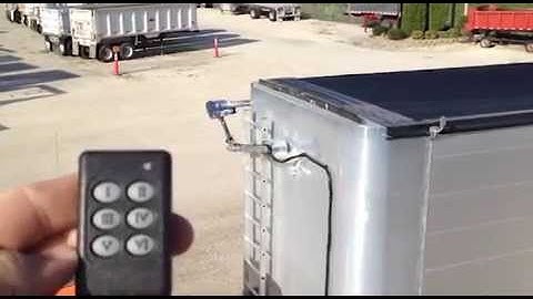 Roll·Rite® on Transfer Trailer with One-Touch Wireless Technology