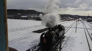 JR北海道 釧網本線 標茶駅 SL冬の湿原号 C11形171号機 バック連結シーン