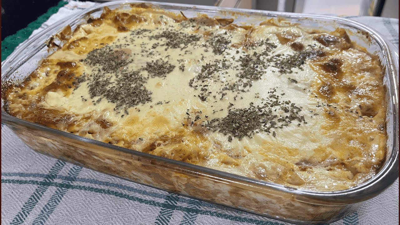 LASANHA DE FRANGO COM MOLHO BRANCO | A Melhor Lasanha de Frango Cremosa Que Você Vai Comer! 😍🍽️