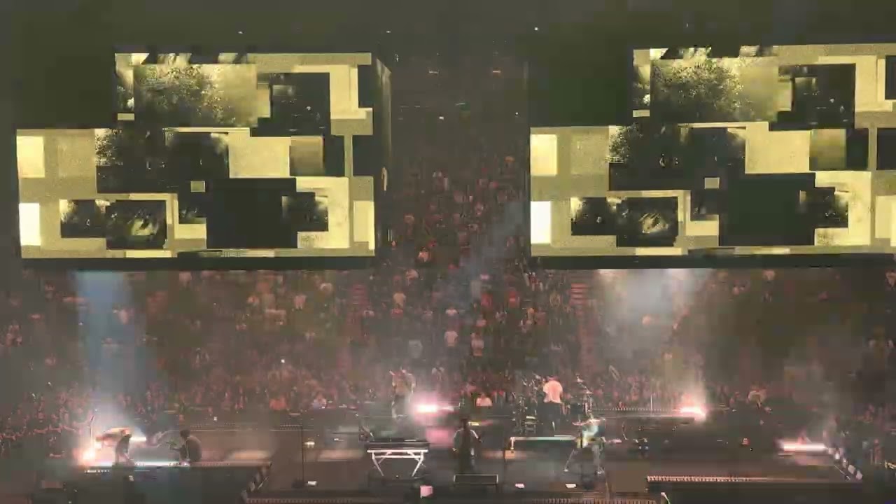 Linkin Park - Keys to the Kingdom Montréal Centre Bell 6-08-25