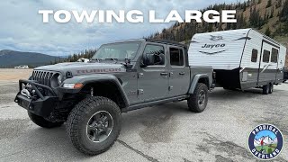 Jeep Gladiator 3.6L V6 Towing | Hauling Large through 11,000 Feet