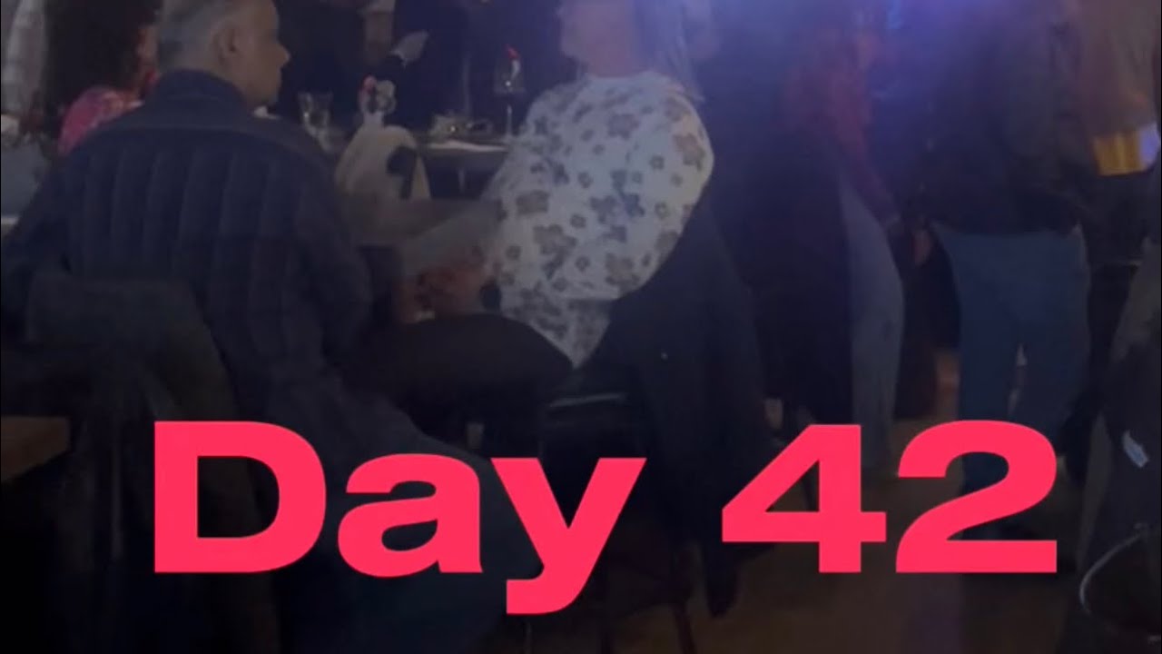 Day 42/100Coffee runs. Guest lists. Last-minute chaos.Turning stress into celebration 🎉🔥