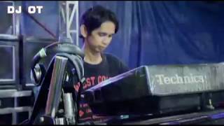 Remix Terbaru DJ Dhony - OT.  Pesona || Live Desa Meranjat