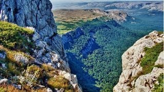 Горный Крым. Горы и скалы Крыма./ The mountains and cliffs of the Crimea.(https://www.youtube.com/user/Lyudmila4491 Alt Club Бесплатная регистрация - http://lovelurich.altclub.biz VIP уровень партнерства в Alt Club - трампл..., 2015-04-20T12:51:37.000Z)