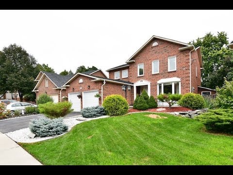 real estate video tour equipment 1241 Maple Ridge Dr Pickering Open House Video Tour